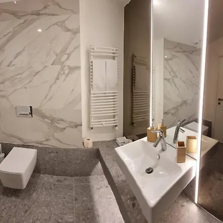 Apartament New Luxury Tourist Aviatiei Tower