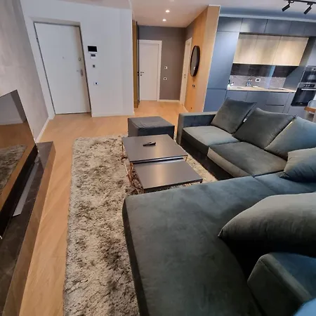 Apartament New Luxury Tourist Aviatiei Tower