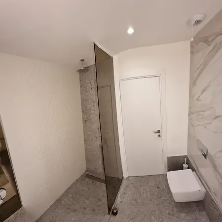 アパート New Luxury Tourist Aviatiei Tower *